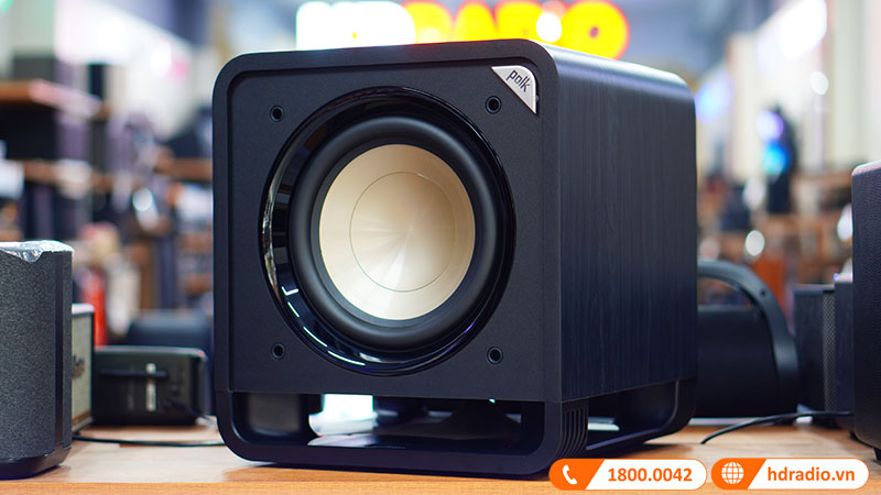 Mặt trước loa sub Polk Audio HTS10
