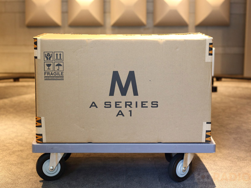 Loa bookshelf Magico A1