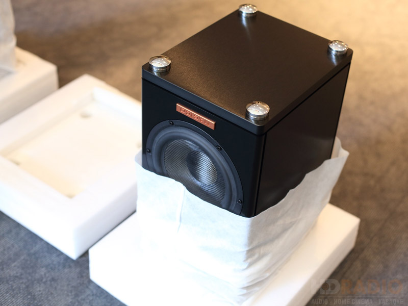 Loa bookshelf Magico A1