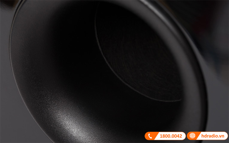 Loa Revel Performa3 M106