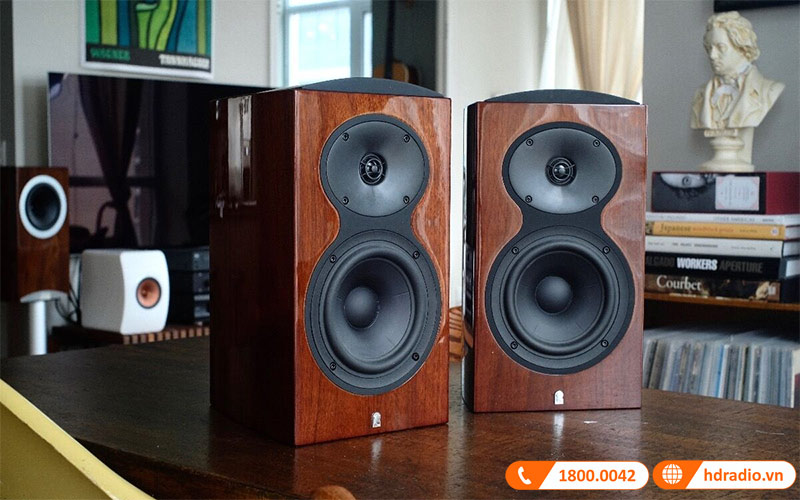 Loa Revel Performa3 M106