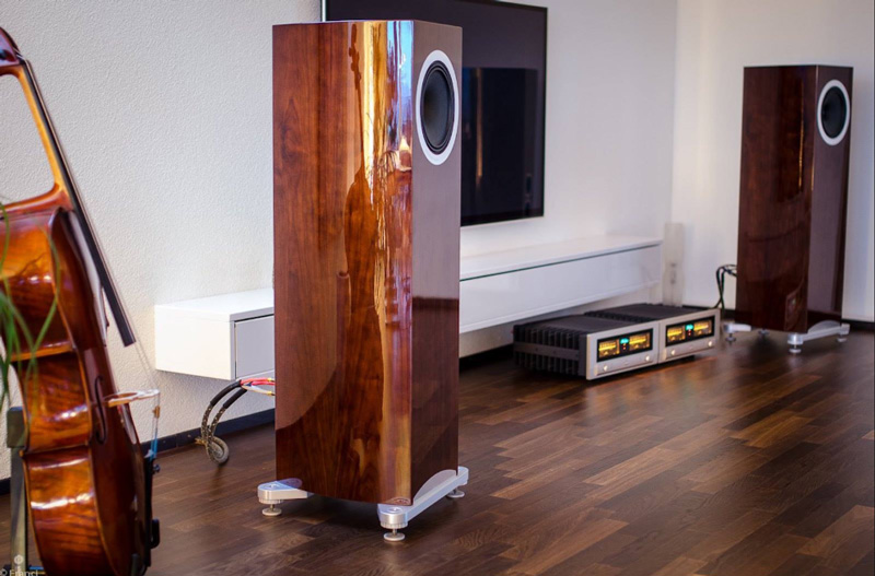 Loa Tannoy DEFINITION DC10A