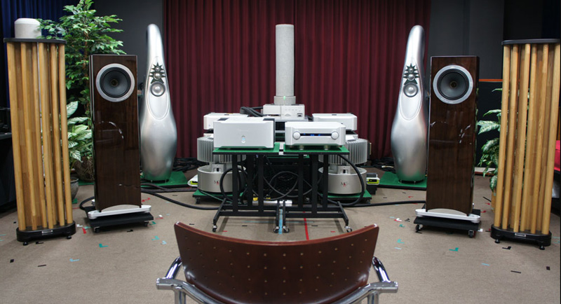 danh gia Loa Tannoy DEFINITION DC10A