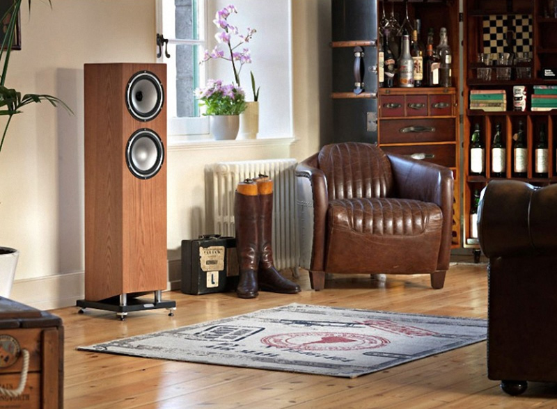 loa-tannoy-revolution-xt-8f-5