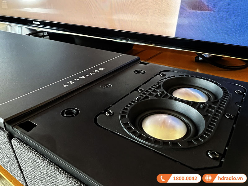 Loa Dolby Atmos trên loa Soundbar Devialet Dione
