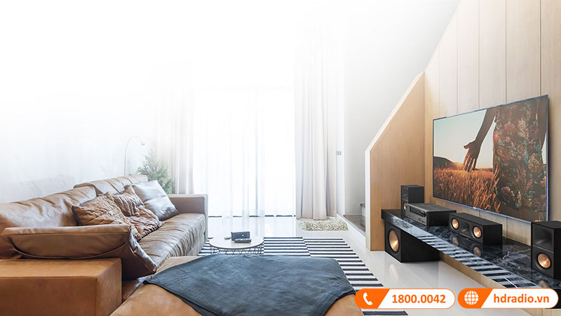 loa klipsch r-121sw de dang bo tri o moi vi tri