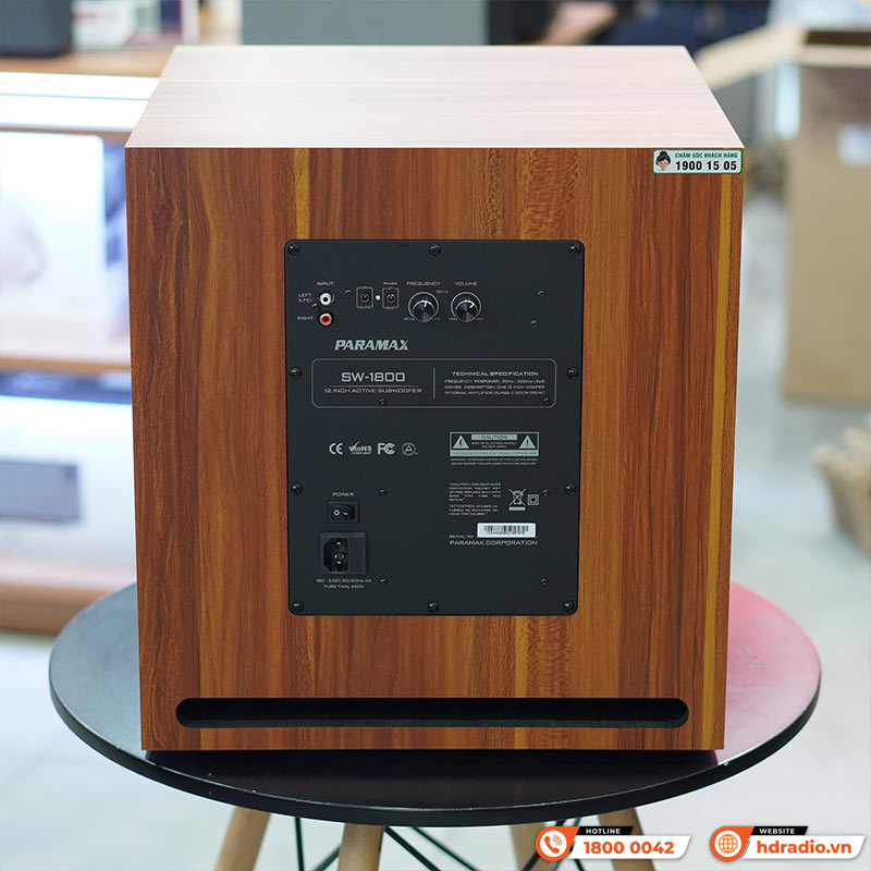 Loa sub Paramax SW1800-6