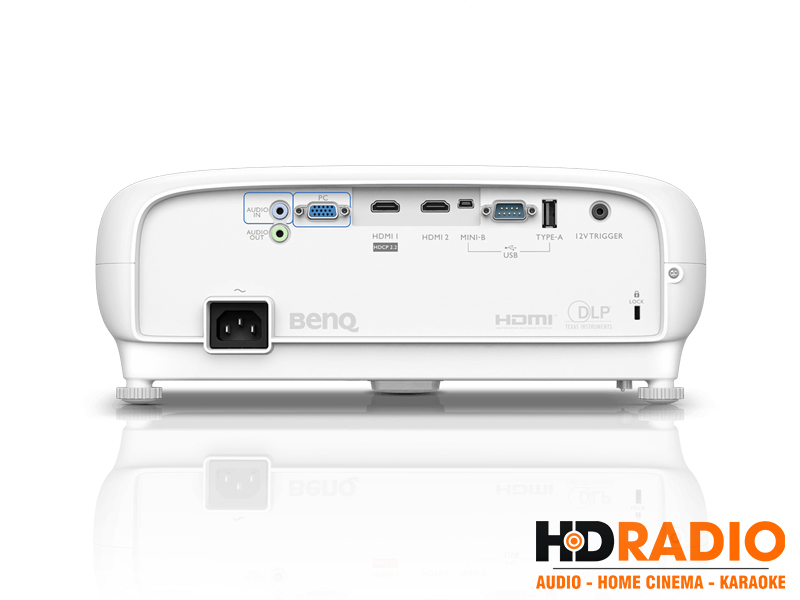 Máy chiếu phim 4K BenQ W1700