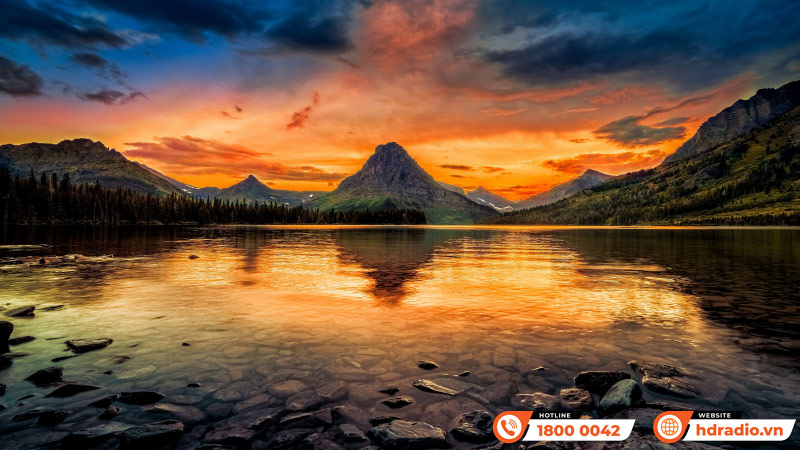 Máy chiếu 4K Epson QL3000