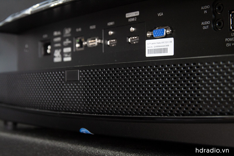 Máy chiếu Optoma UHD65