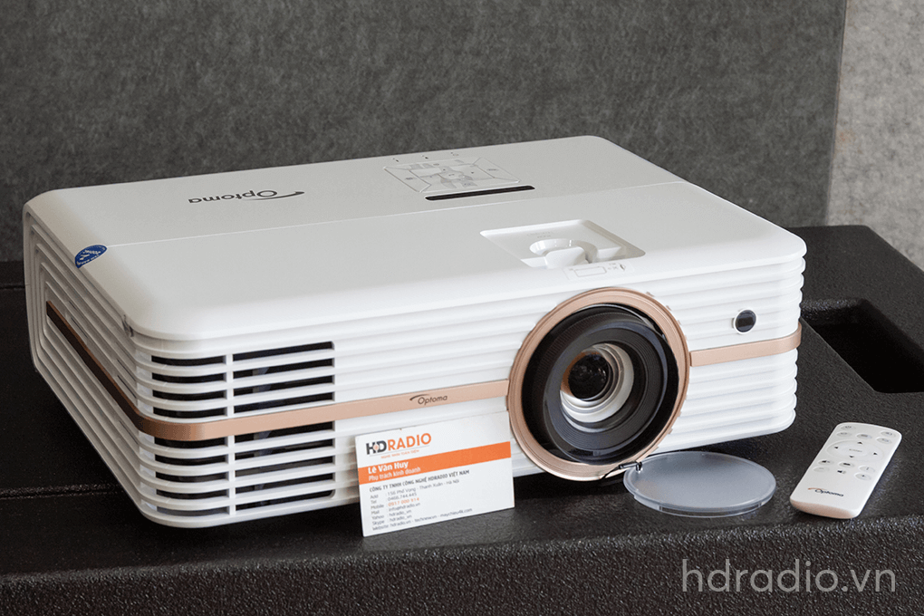 Giá máy chiếu optoma UHD51A chính hãng