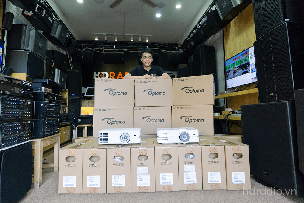 Máy chiếu 4K Optoma UHD51A