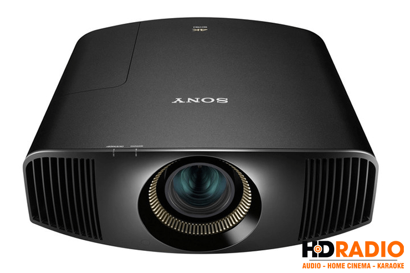 Máy chiếu 4K Sony VPL-VW675ES