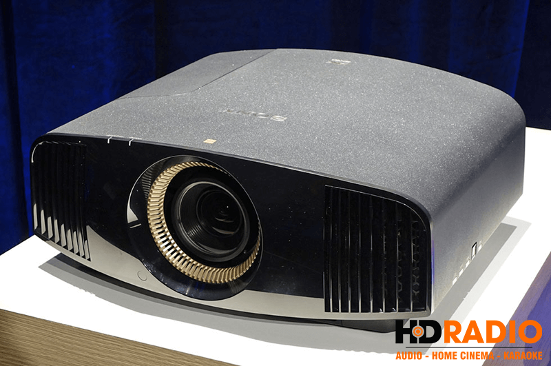 Máy chiếu Sony 4K VPL-VW385ES