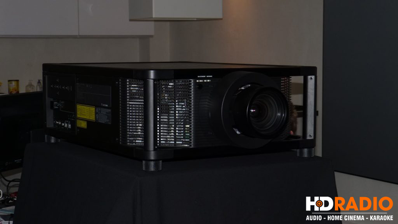 Máy chiếu 4K Sony VPL-VW5000ES Máy chiếu Sony 4K VPL-VW5000ES