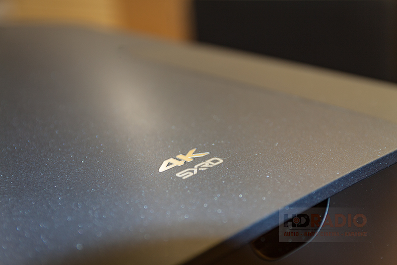 Máy chiếu 4K Sony VPL-VW550ES Máy chiếu 4K Sony VPL-VW550ES