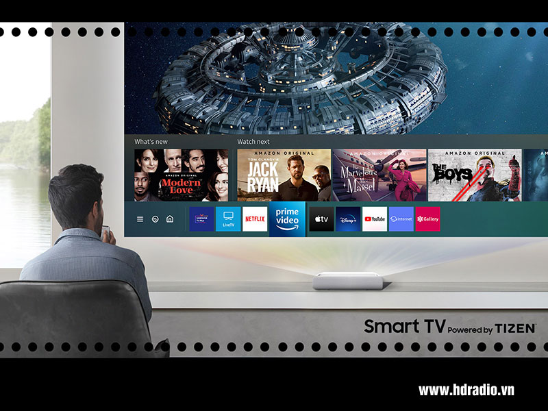 may chieu samsung lsp9t tich hop tinh nang tuong tu tivi