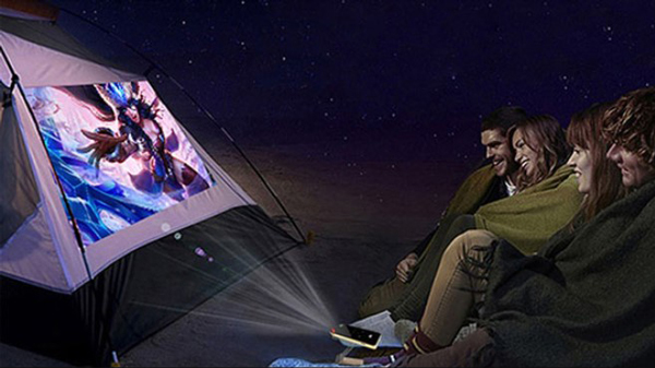 cong nghe va do sang cua may chieu mini