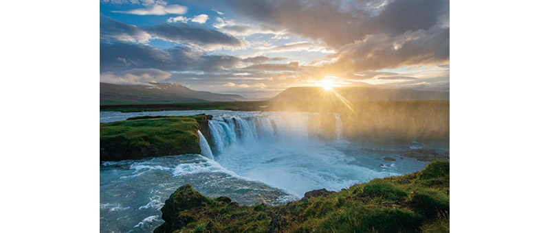 hình ảnh Máy chiếu 4K JVC DLA-NP5BE