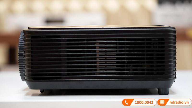 ảnh thực tế máy chiếu Optoma HD28E