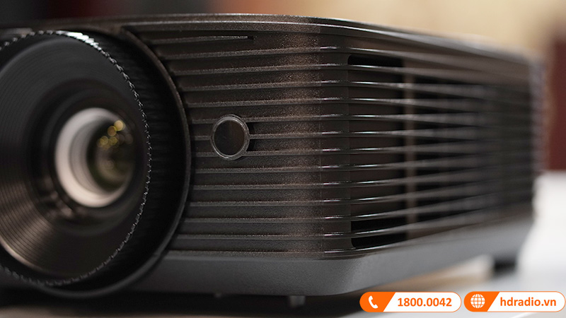 ảnh thực tế máy chiếu Optoma HD28E