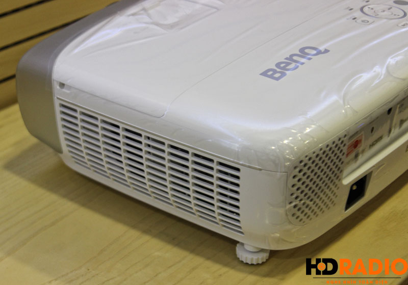 Máy chiếu 3D BenQ W1110