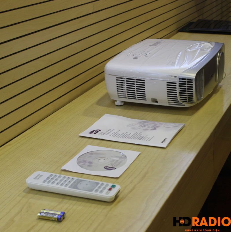 Máy chiếu 3D BenQ W1110