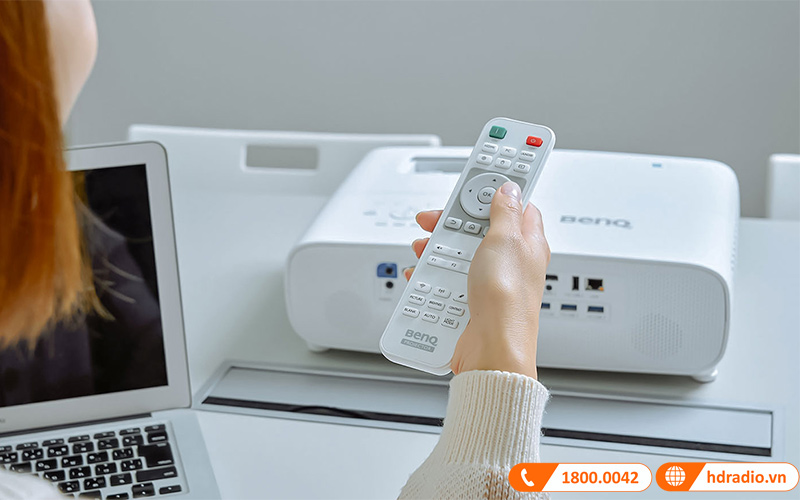 Máy chiếu BenQ EH620