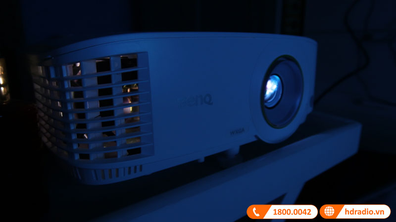 Máy chiếu văn phòng cao cấp