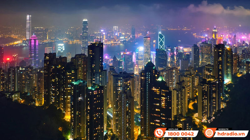 Dynamic Black Máy chiếu 4K BenQ W2710i