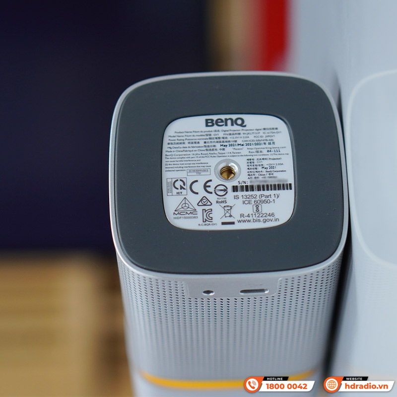 Máy chiếu mini BenQ GV1, Pin 3 giờ, 200 ANSI Lumens, 480p-12