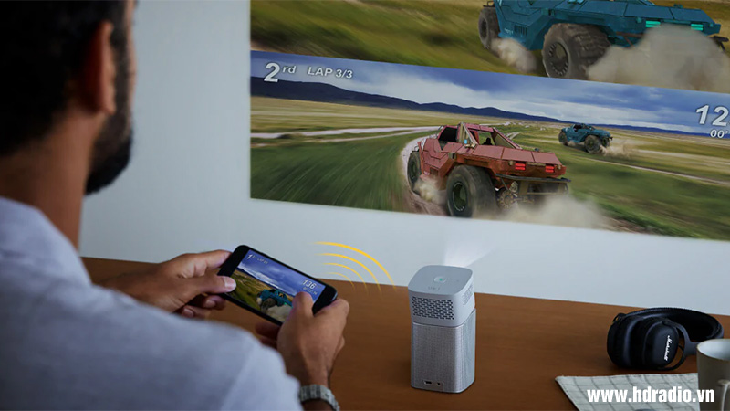 ung dung ket noi tren may chieu mini benq gv1