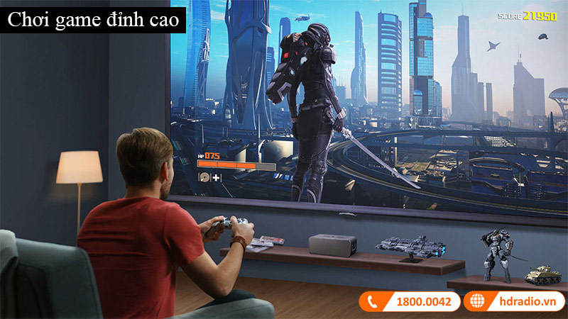 May chieu BenQ TH685