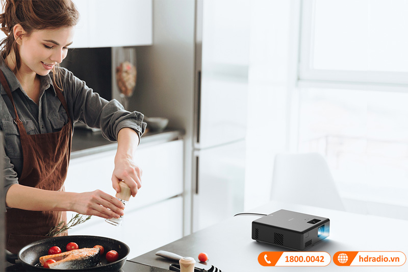 Máy chiếu Epson EF-11 