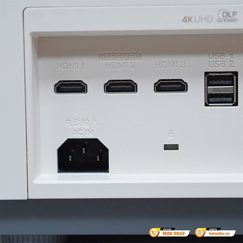 Máy Chiếu 4K Siêu Gần LG HU915QE, 3700 ANSI Lumens, 4K UHD (3840 x 2160) 90-120 inch, HDMI, USB, Wifi, Bluetooth, Airplay 2-8