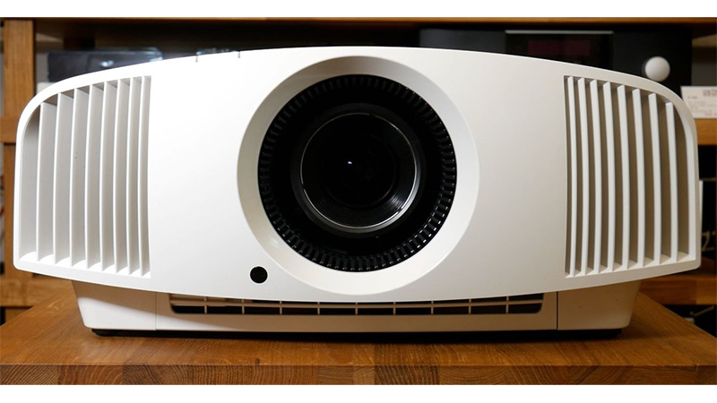 Thiết kế máy chiếu Sony VPL-VW298ES