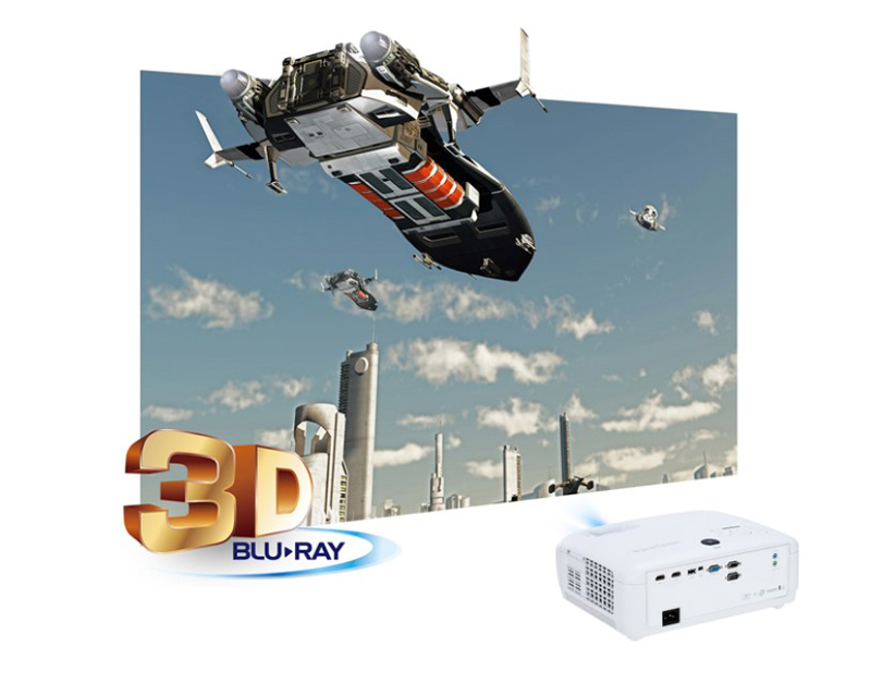 Máy chiếu Viewsonic PG700WU xem phim gia đinh