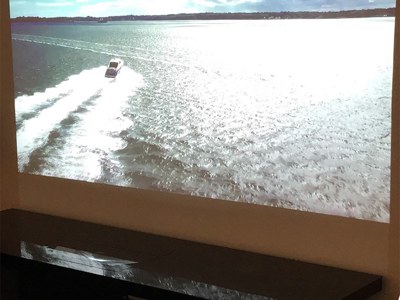 chat luong hinh anh may chieu 4k sim2 xTV4K