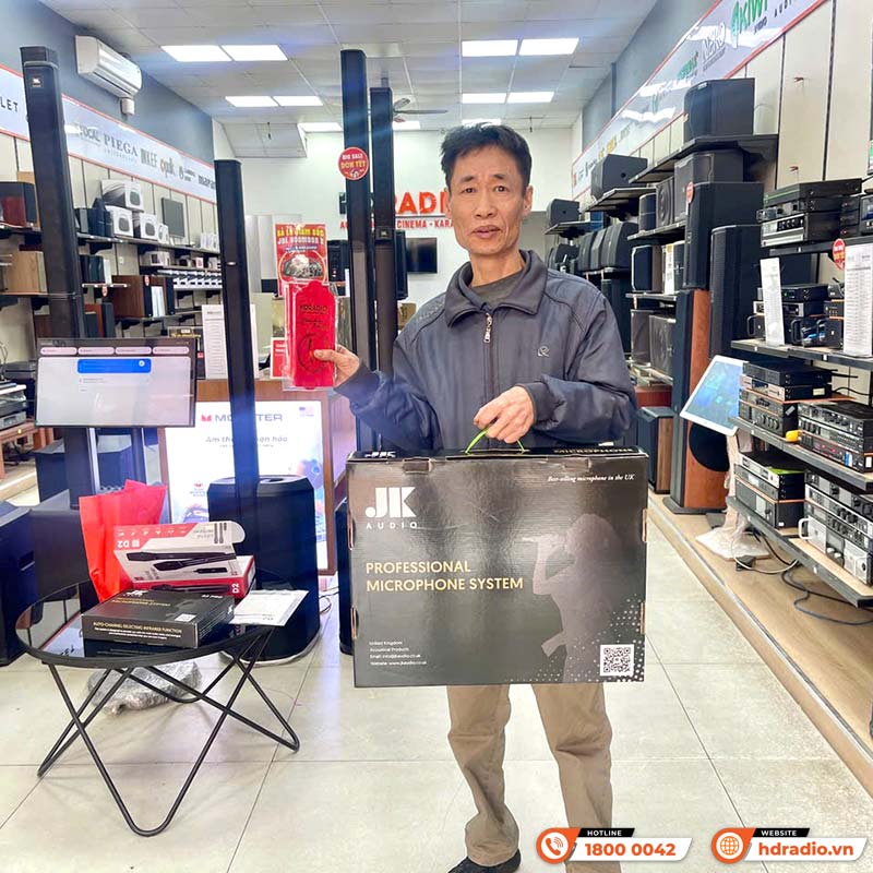 khách hàng mua micro không dây JKaudio K800 tại hdradio