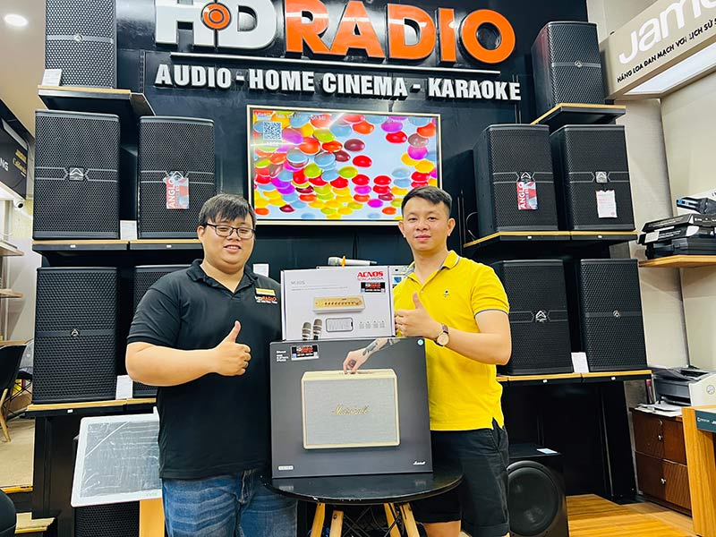 Khách hàng mua Micro Acnos Mi30S tại HDRadio