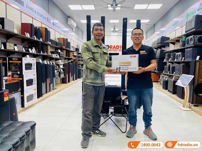 Khách hàng mua Micro Acnos Mi30S tại HDRadio