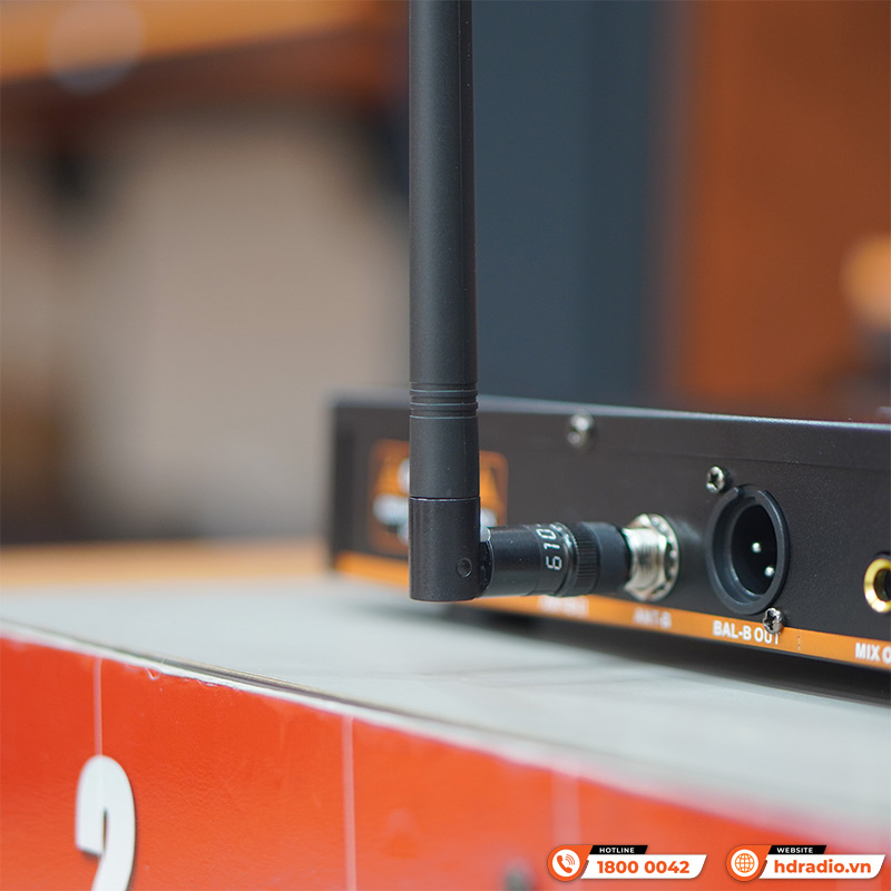 Micro không dây Kiwi M3, Cảm biến Tự ngắt, Dò sóng sạch-7