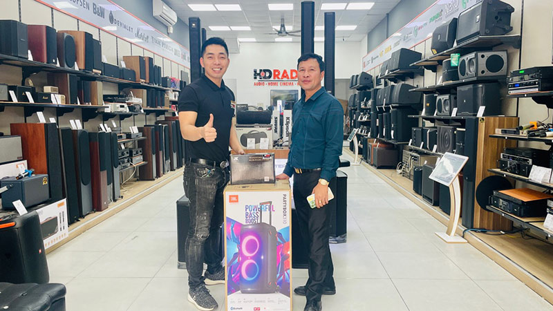 Khách hàng mua Micro JKaudio B1 Pro tại HDRadio