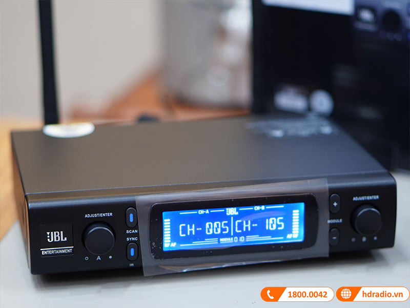 Đầu thu micro JBL VM300 Đầu thu micro JBL VM300