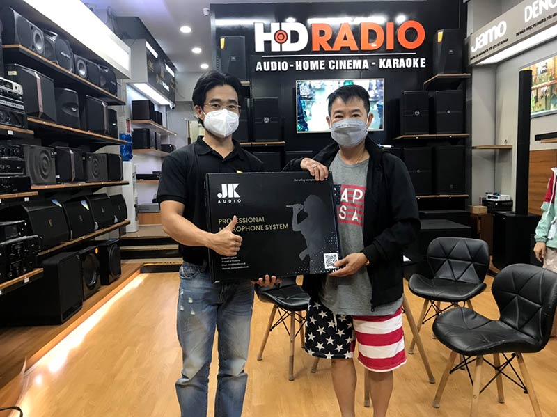 khách hàng mua micro JKaudio B9