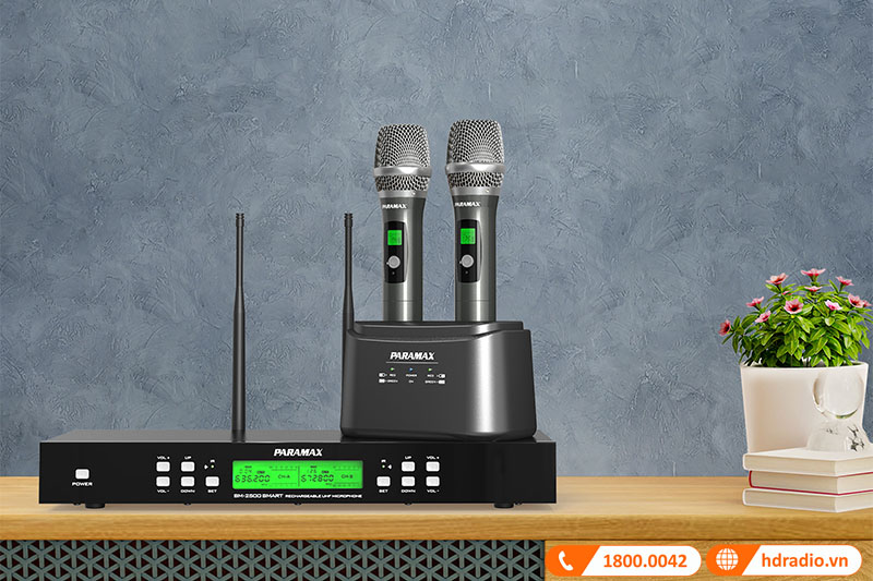 Micro chuyên nghiệp cho ca hát