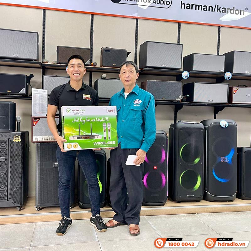 Micro không dây VinaKTV S600X Max, Cảm biến tự ngắt, Chống hú, Echo-21