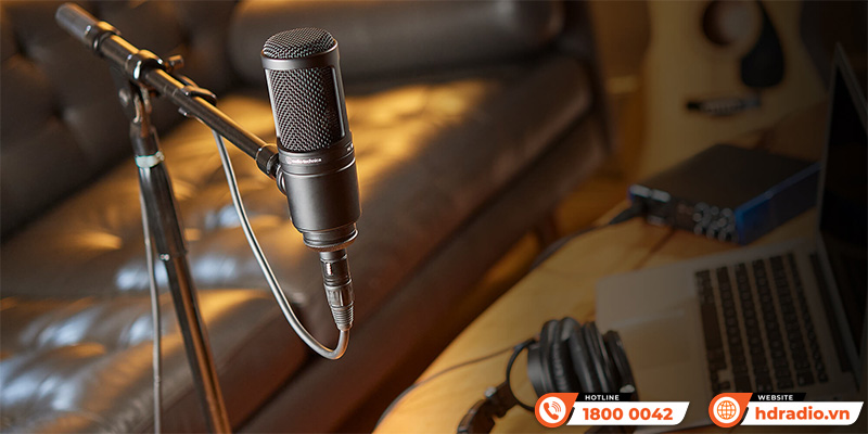 Micro Audio-Technica AT2020