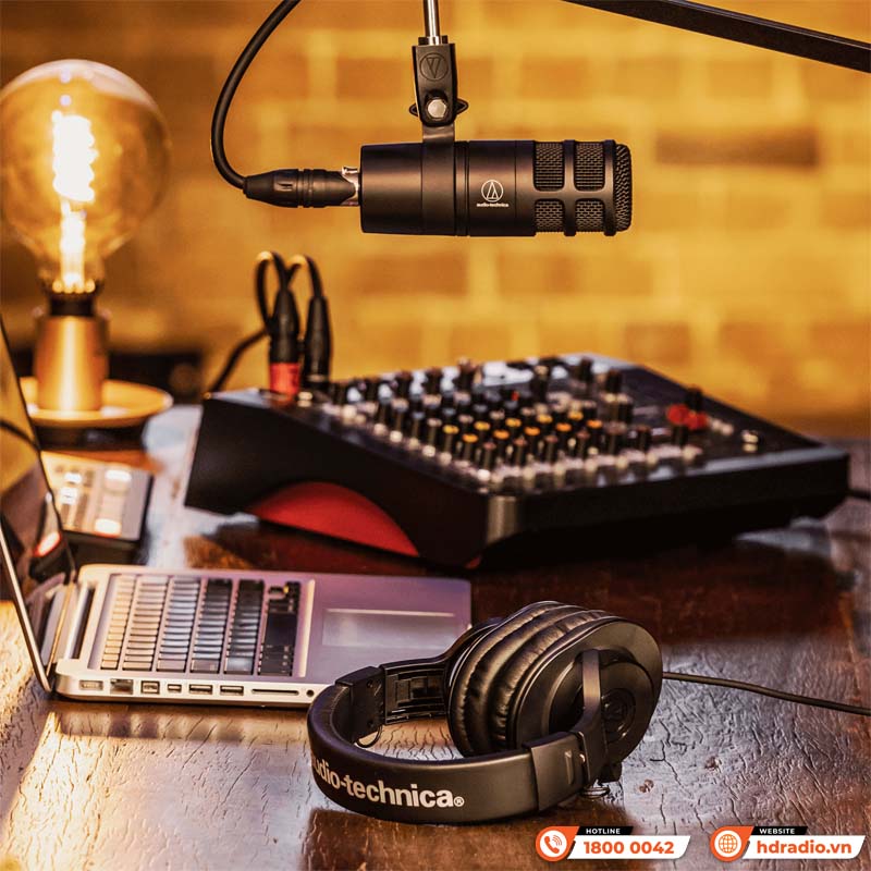 Micro Audio-Technica AT2040