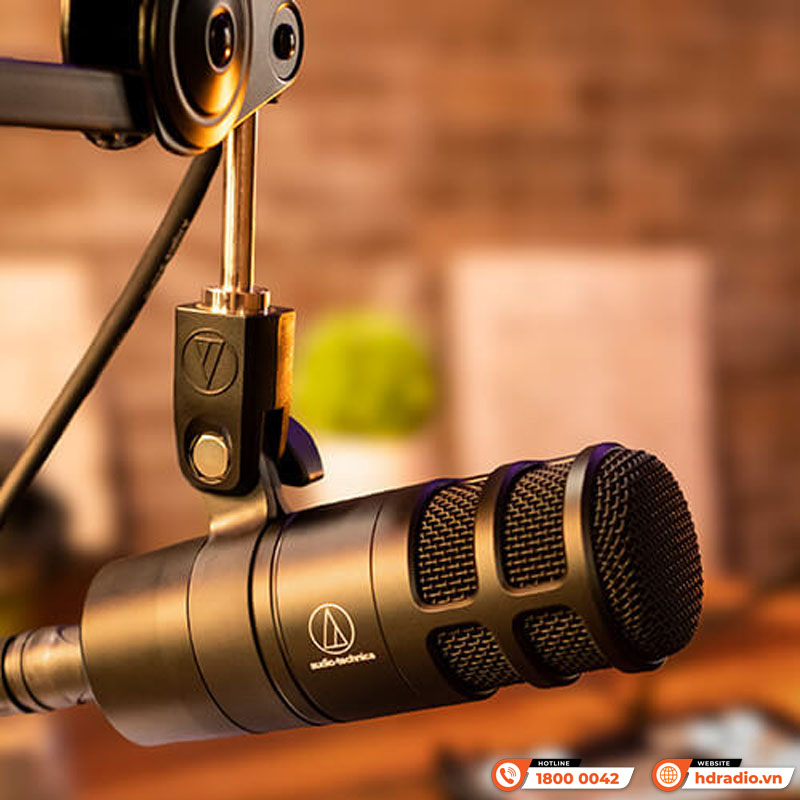 Micro Audio-Technica AT2040